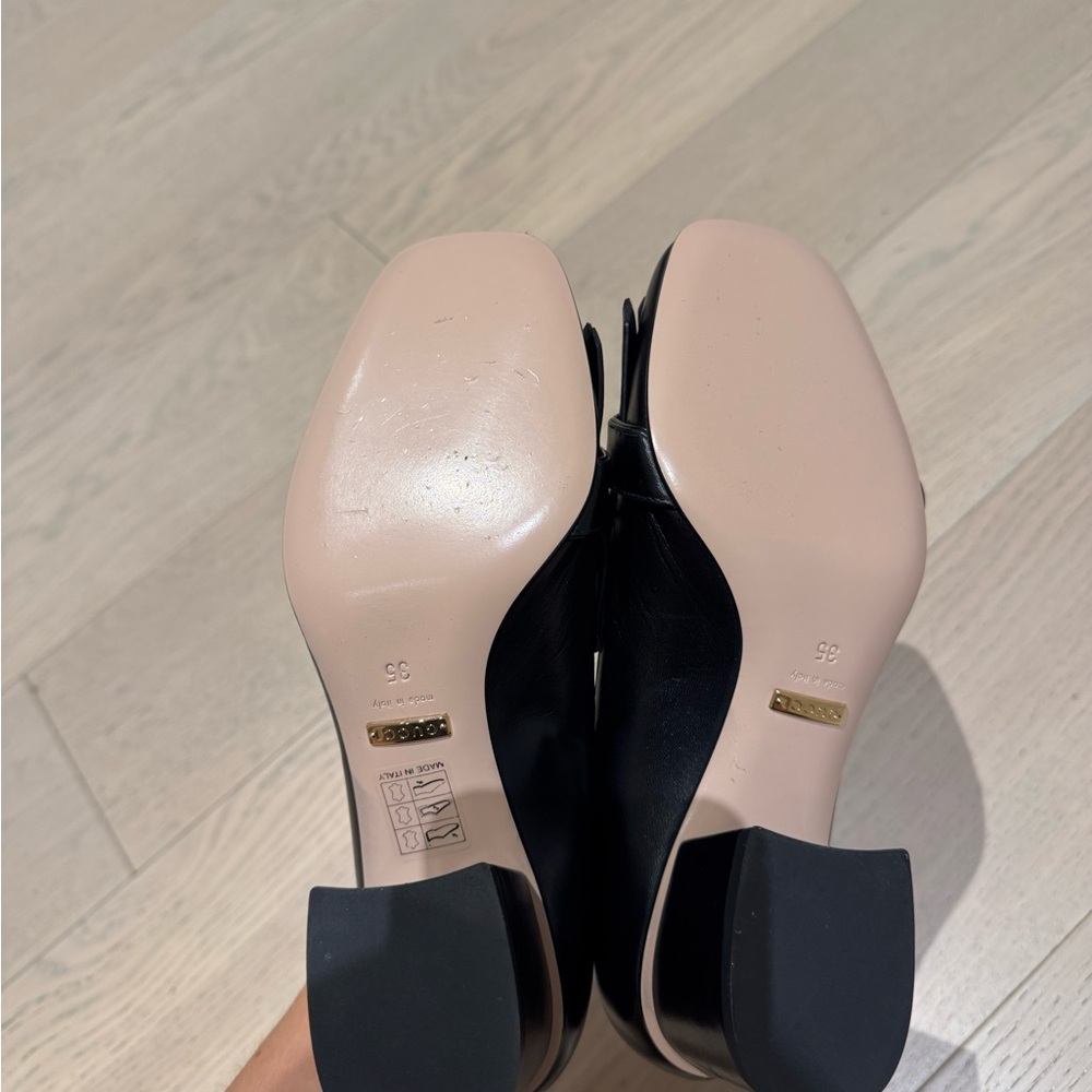 Gucci Marmont Black Leather Fringe Loafers with Gold Logo - Picture 4 of 5